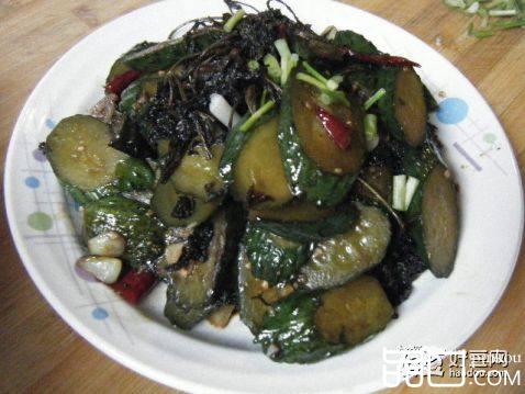 紫苏烧黄瓜