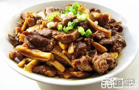 杏鲍菇炒牛肉