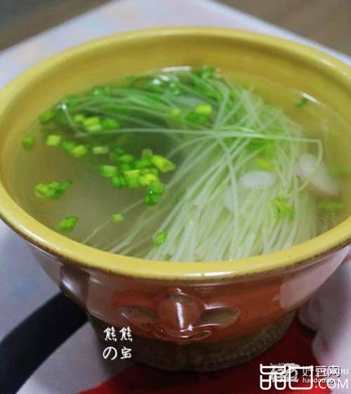 豆苗樱桃萝卜汤