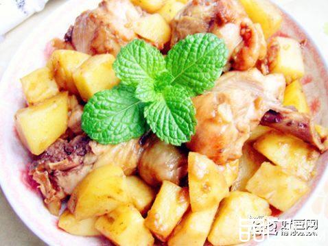 鸡腿焖土豆