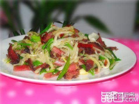 牛肉炒萝卜丝
