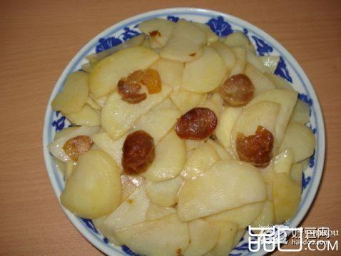 香肠炒土豆片