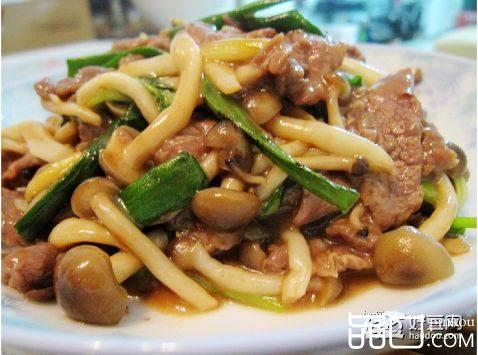 蟹味菇炒牛肉