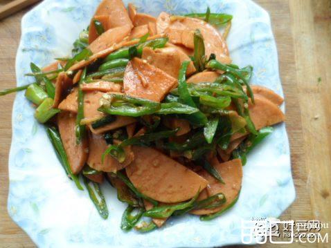 辣椒炒火腿肠