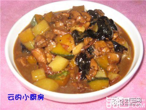 南瓜番茄扒鸡丁