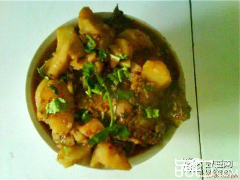 鲫鱼炖土豆