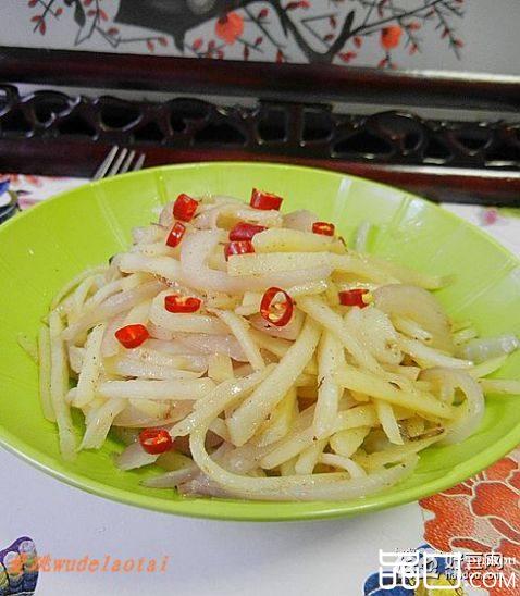 土豆丝炒洋葱丝