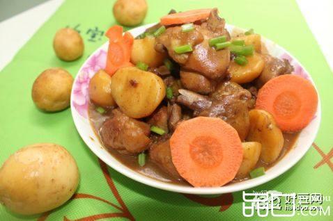 咖喱土豆鸡腿