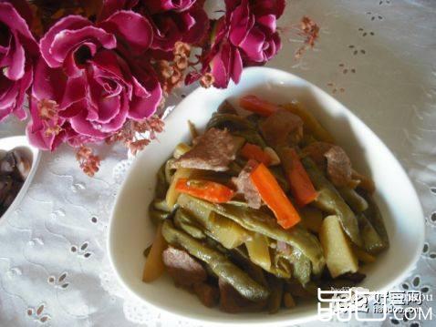 猪肉炖芸豆土豆