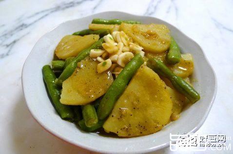 土豆炖扁豆