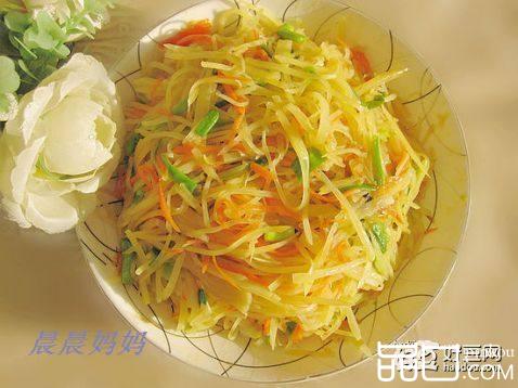 素炒葫萝卜土豆丝