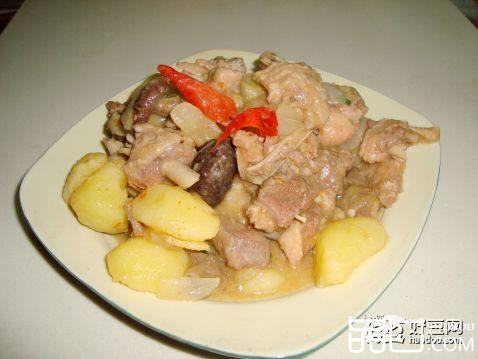 土豆烧鸭肉