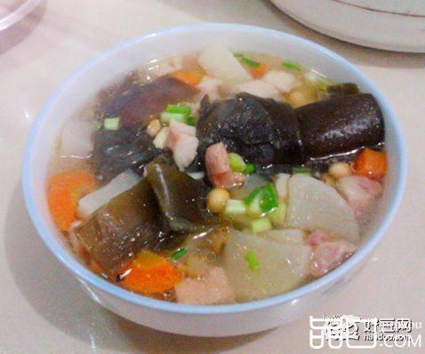豆香海带猪肉萝卜汤