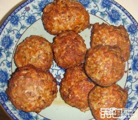 炸牛肉丸子