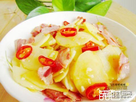 快手小炒—培根土豆片