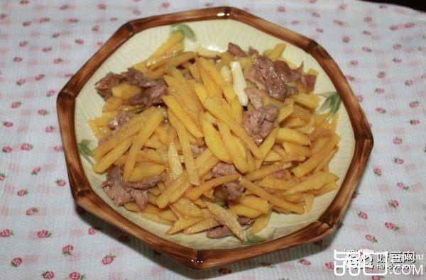 猪肉炒土豆丝 