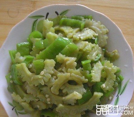 辣椒炒苦瓜