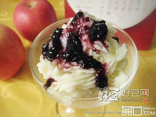 桑椹酱奶香土豆泥-首