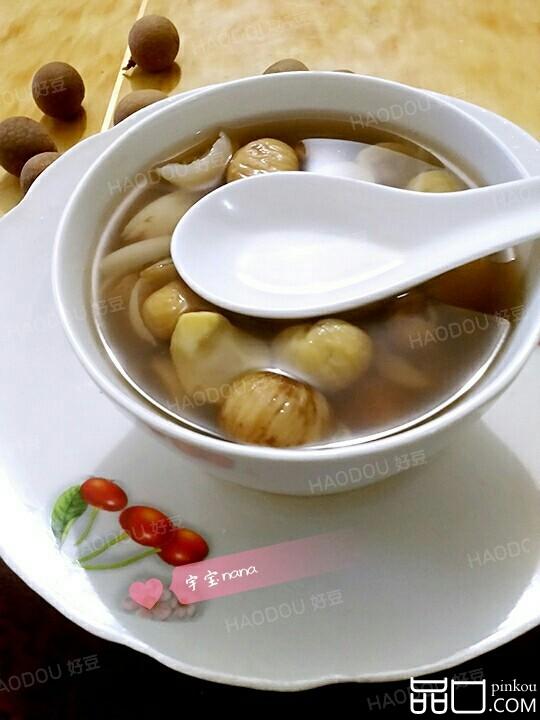 圆肉百合栗子甜汤