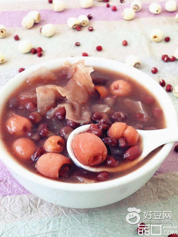 莲子红豆银耳羹
