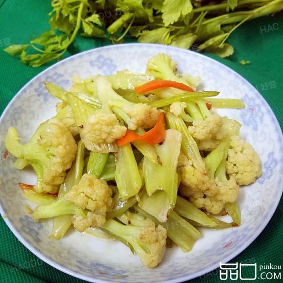 菜花炒芹菜