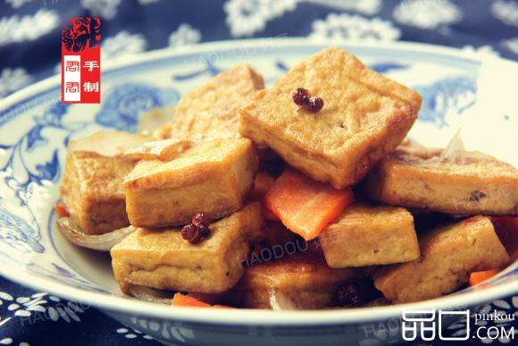 洋葱烧豆腐