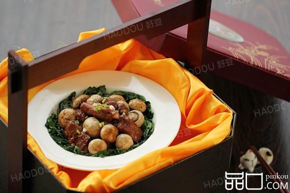 口蘑烧排骨