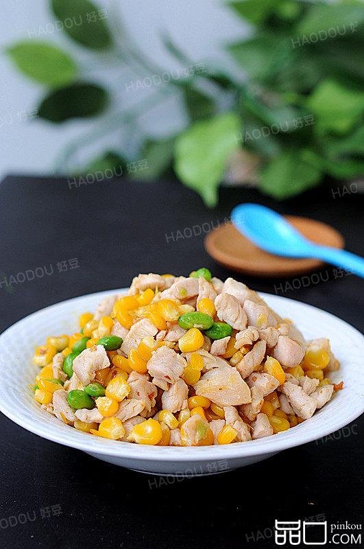 青豆玉米炒鸡丁
