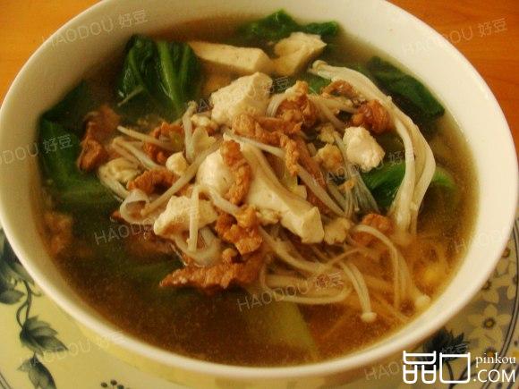 金针菇豆腐肉丝汤