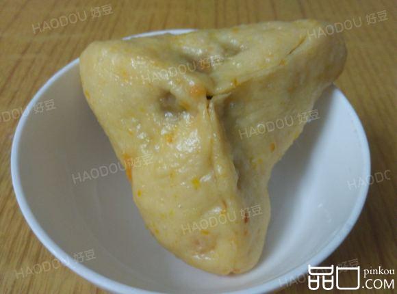 胡萝卜香菇三角包