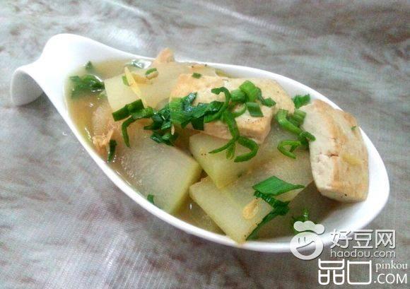 冬瓜炖豆腐