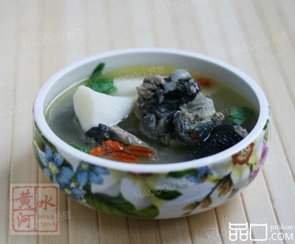 山药炖乌鸡