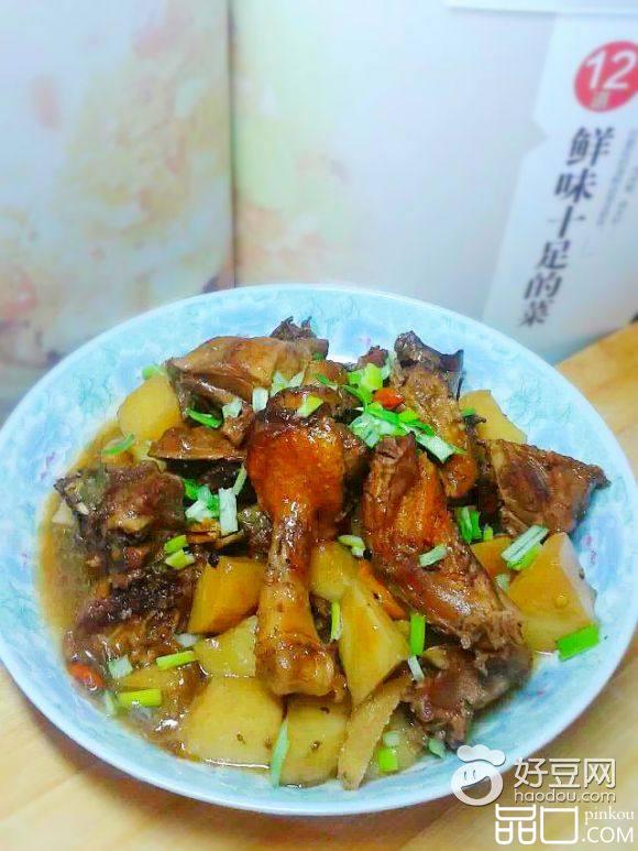 土豆炖鸭