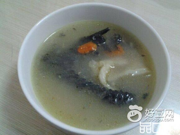花胶乌鸡汤
