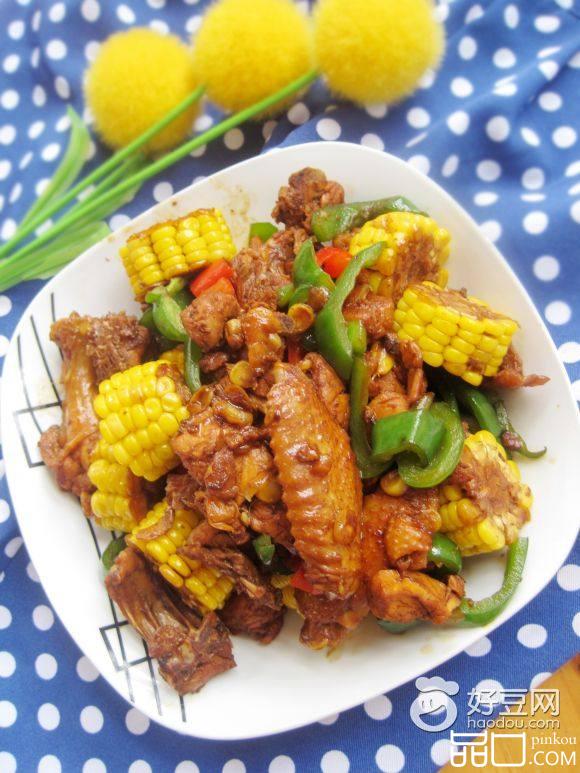 玉米焖鸡块