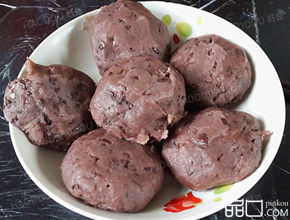 红豆糯米团子