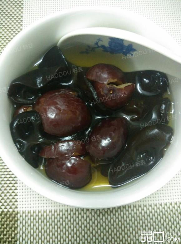 黑木耳红枣甜汤