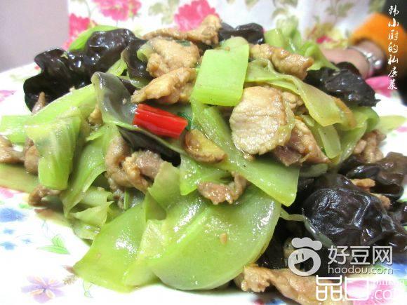 青笋木耳肉片