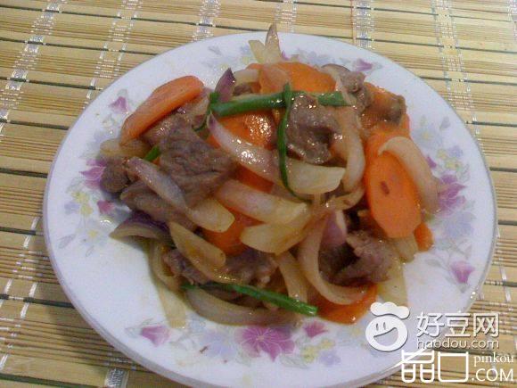 洋葱炒牛肉