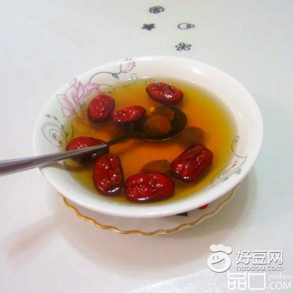 蒸红糖红枣桂圆