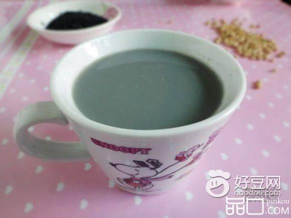 燕麦黑芝麻豆浆