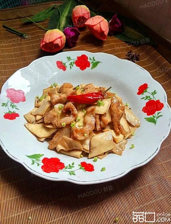 里脊肉炒杏鲍菇