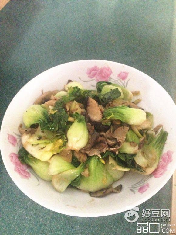 双菇炒青菜