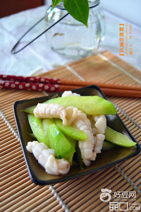 鲜鱿炒黄瓜