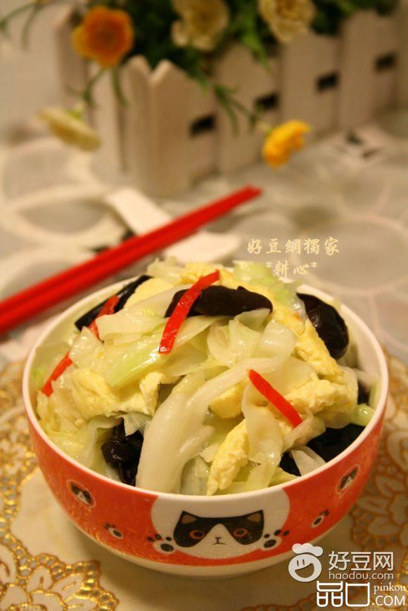木耳鸡蛋炒圆白菜