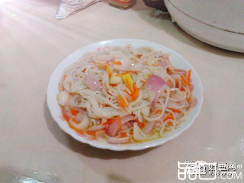 洋葱炒红薯粉丝