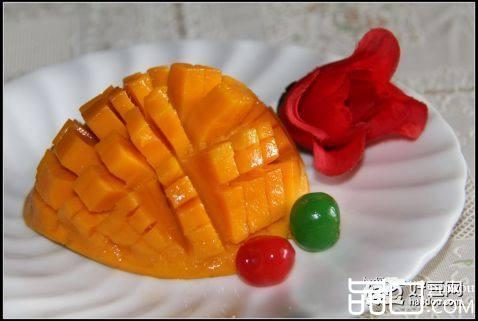 新鲜芒果