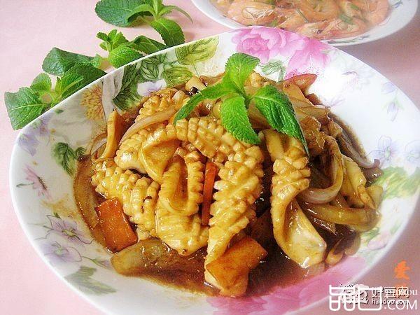 蚝油洋葱炒鱿鱼