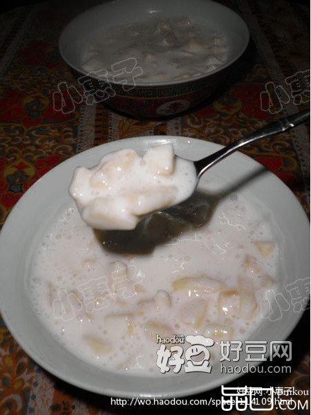 苹果粒酸奶