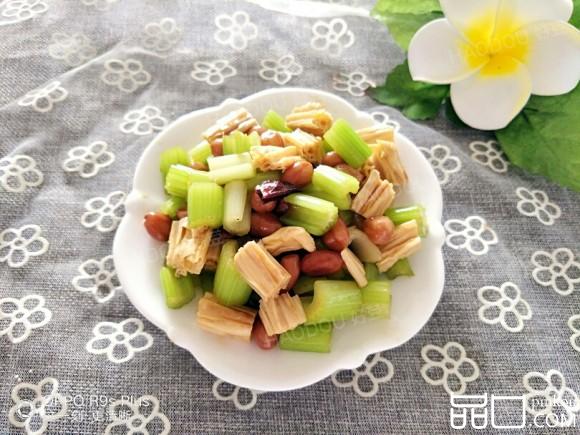 凉拌腐竹芹菜